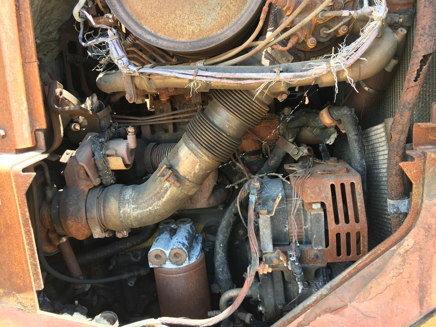 ./imagenes/INVOICE/2019/16932/TOPADOR FRONTAL D6T (14).JPG